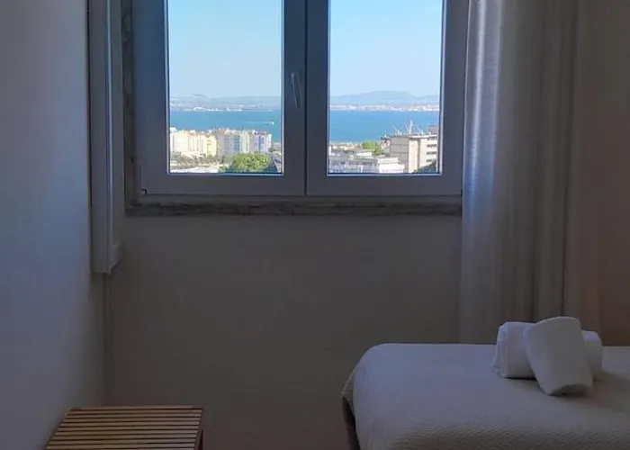 Vistas Sobre O Rio Tejo Apartamento Lisboa